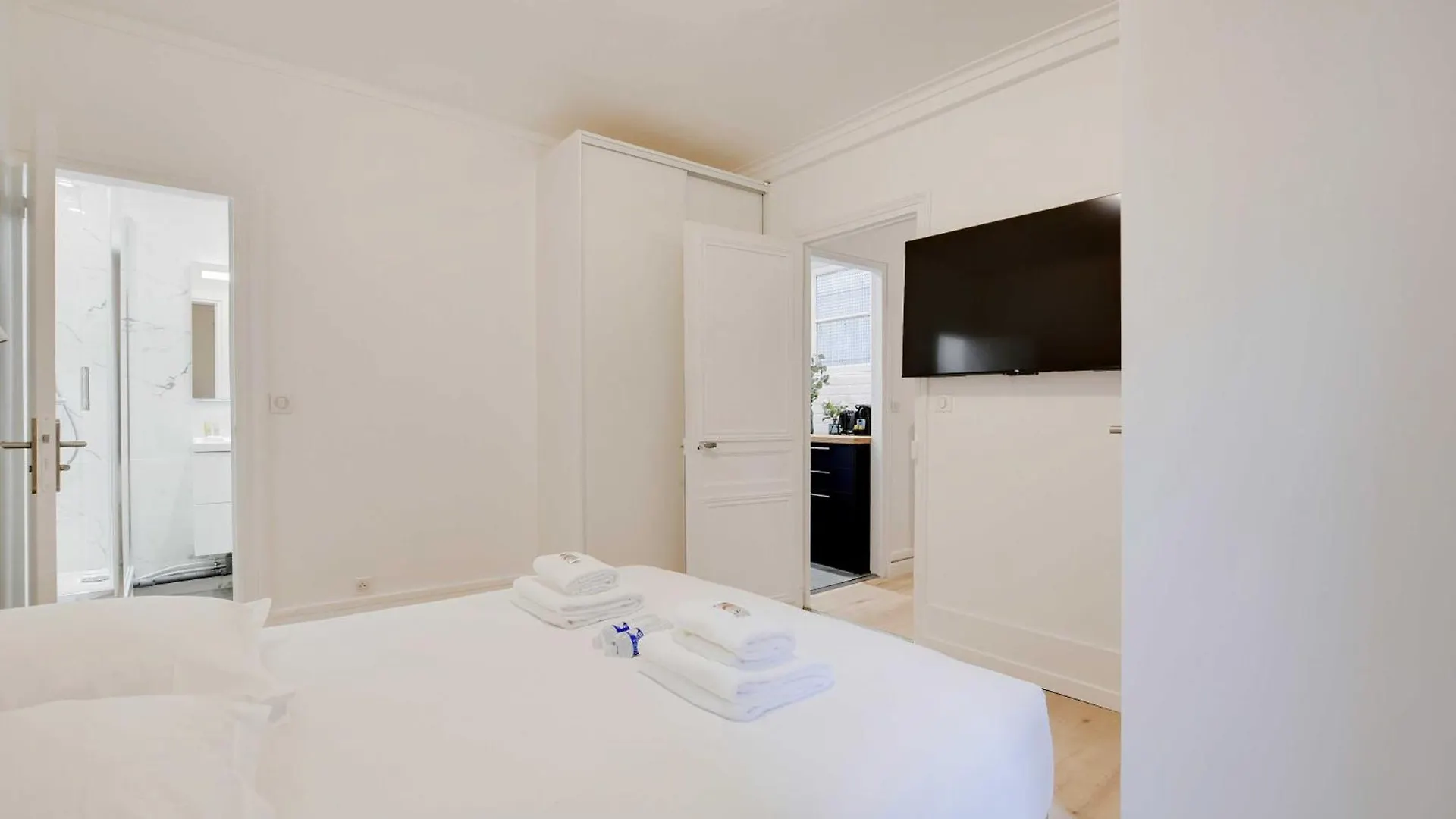 Charming - 1br-4p- Gare De L'est Apartment